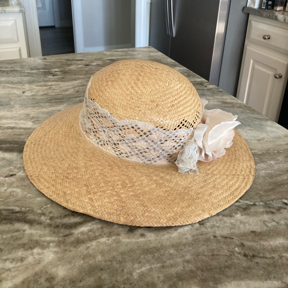 Vintage BL White Floral Straw Shabby Chic Hat